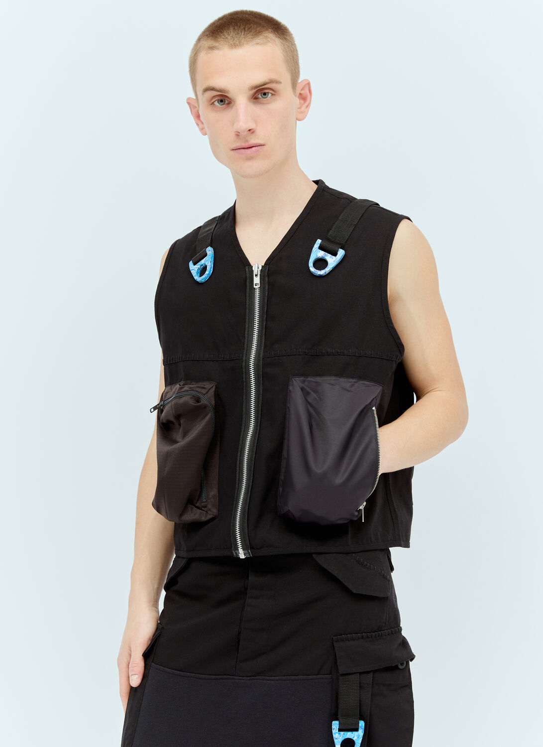 Space Available Ring-detail Utility Vest In Black