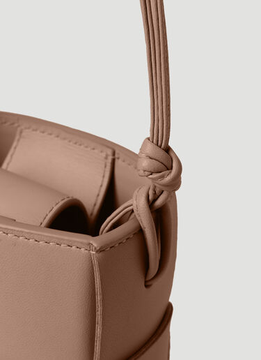 Bottega Veneta イントレチャートスマホポーチ カーキ bov0253042