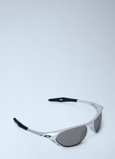 LN-CC® - Oakley: Cage Jacket® Sunglasses - Grey Oakley Cage Jacket® Sunglasses Grey lxo0366024