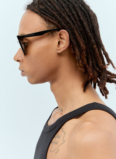 Gentle Monster Her 01 Sunglasses Black gtm0356011