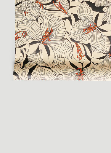 Gucci Lilies Wallpaper Cream wps0670022