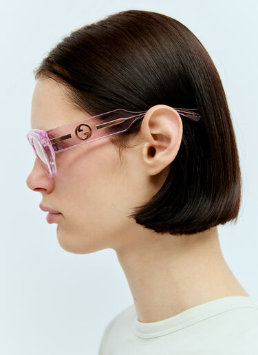 Oval Frame Sunglasses Gucci Oval Frame Sunglasses Pink gus0256003