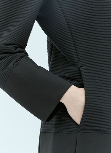 Issey Miyake Pleated Blazer Black ism0255011