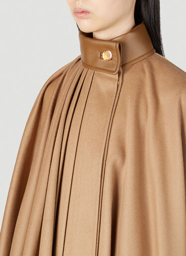 Gucci Cape Coat Camel guc0251185
