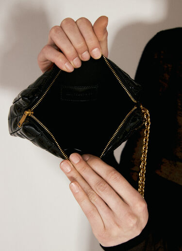 Saint Laurent 카상드르 마틀라세 까레 파우치 블랙 sla0255067