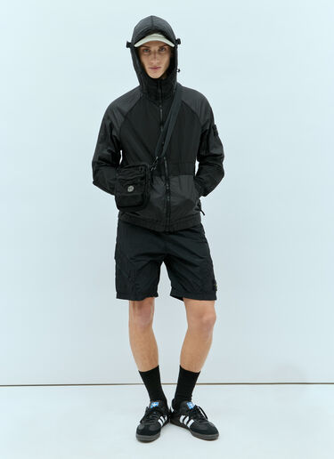 Stone Island Logo Patch Shorts Black sto0156058