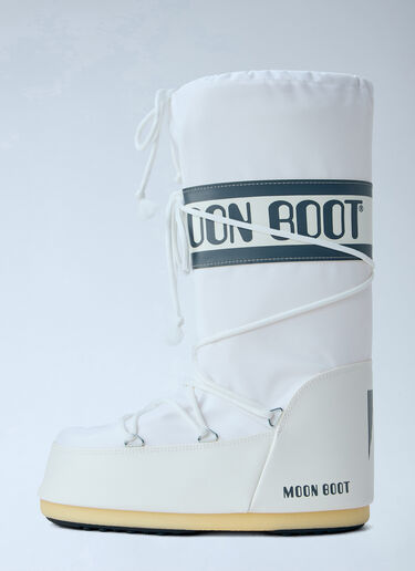 LN-CC® - Moon Boot: Icon Nylon Boots - White Moon Boot Icon Nylon Boots White mnb0366002