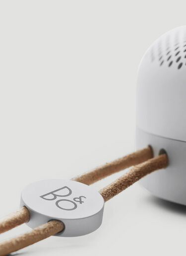 Bang & Olufsen Beoplay A1 Speaker Natural wps0640029