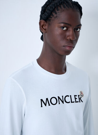 Moncler Logo Motif T-Shirt White mon0163039