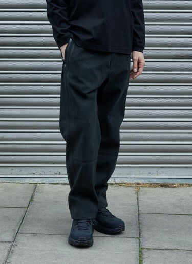 Massimo Osti Studio アルカンターラ®ラインドパンツ ブラック mao0158004