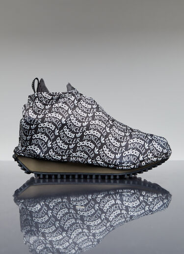 Moncler x adidas Originals NMD Runner ハイトップスニーカー ブラック mad0354009