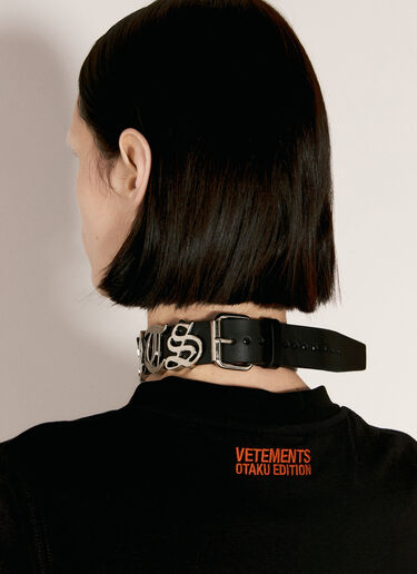 VETEMENTS Gothic Logo Choker Black vet0255021