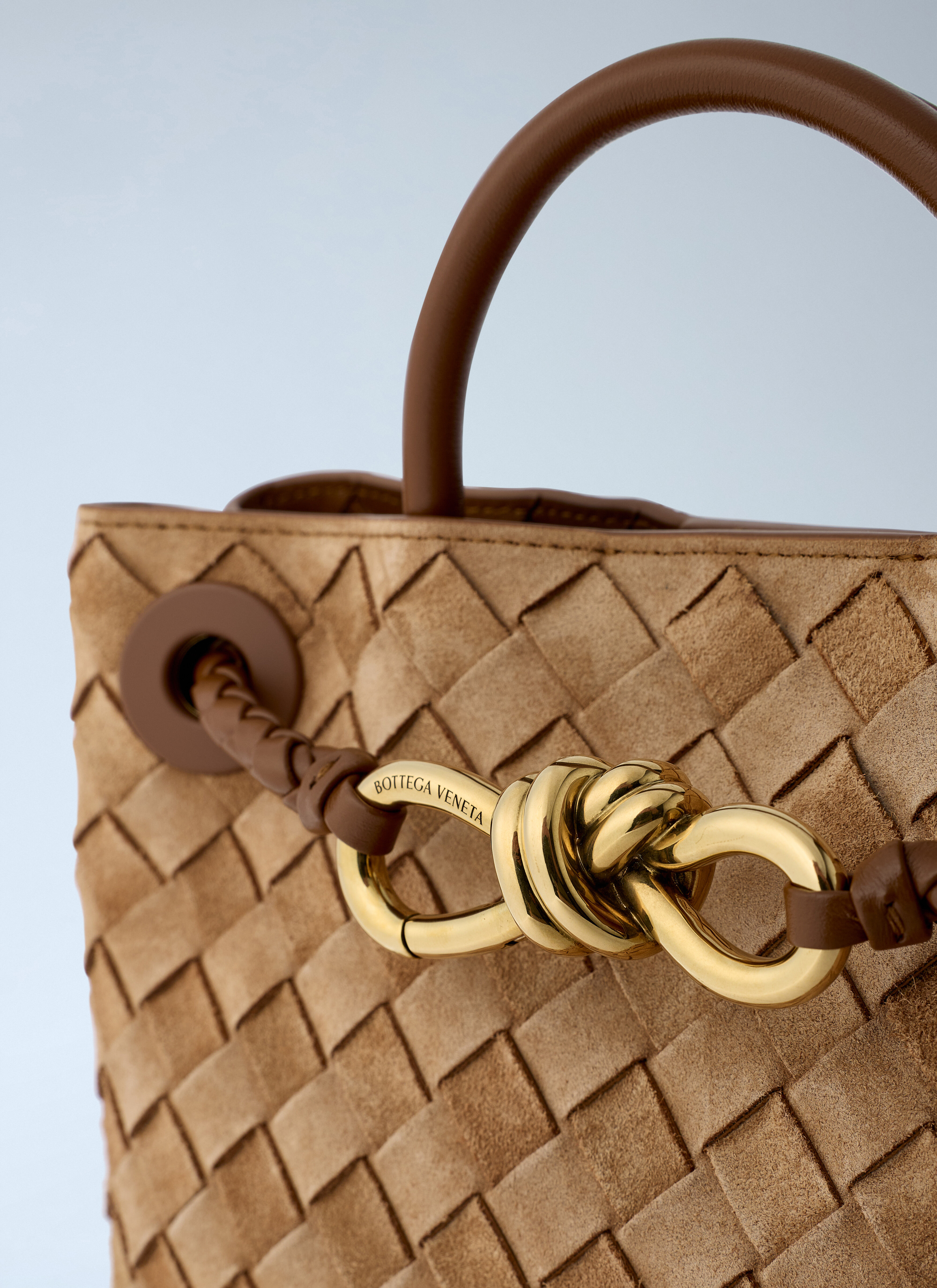 Bottega Veneta Women's' Small Andiamo Handbag in Camel | LN-CC®