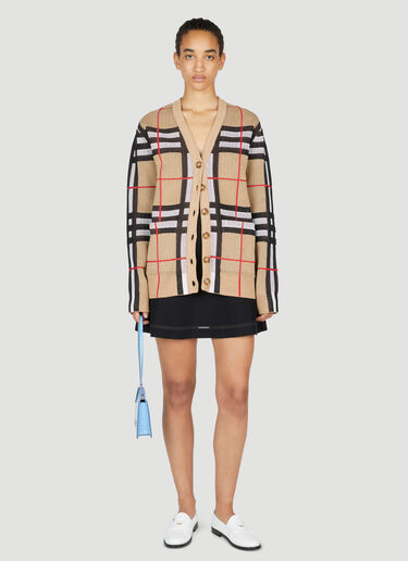 아이코닉 체크 자카드 카디건. Burberry 아이코닉 체크 자카드 카디건. 베이지 bur0253021
