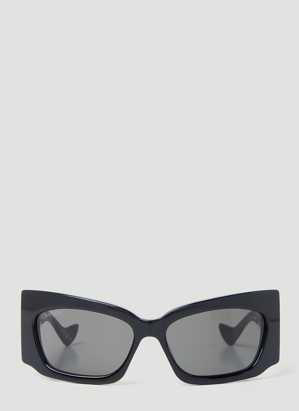 Sunglasses with g on side store
