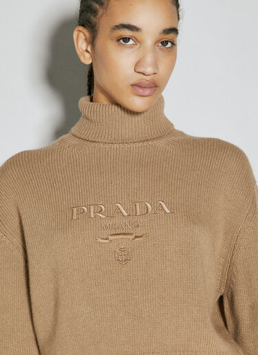 ロゴ刺繍ロールネックセーター Prada ロゴ刺繍ロールネックセーター ベージュ pra0254015