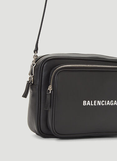 Balenciaga Everyday Leather Crossbody Bag Black bal0143074