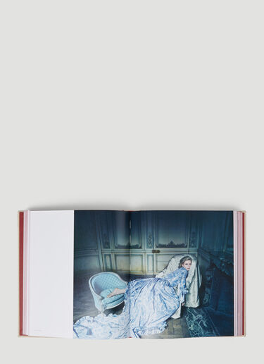 Phaidon Wonderland Beige phd0553008