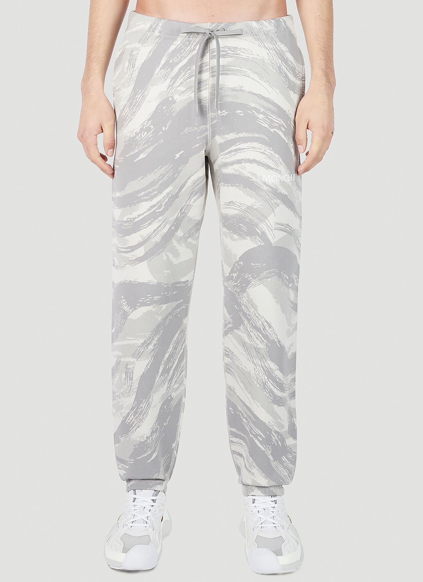 Moncler Genius Brushstroke-print Cropped Cotton Track Pants In Grey