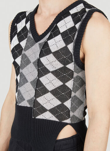 MM6 Maison Margiela Argyle Print Sleeveless Sweater Black mmm0151011