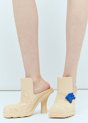 Burberry Rubber Highland Mules Beige bur0255060