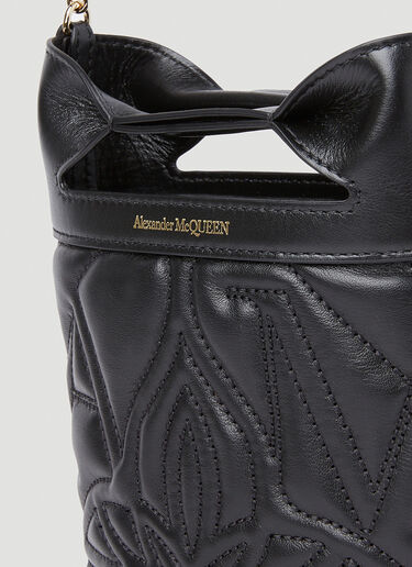 The Bow Pouch Shoulder Bag Alexander McQueen The Bow Pouch Shoulder Bag Black amq0251013