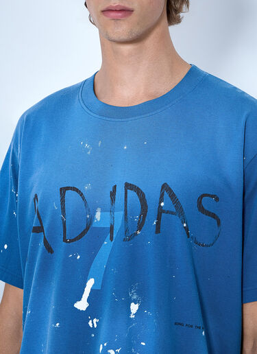 LN-CC® - adidas x SFTM: 007 코튼 티셔츠 - 블루 adidas x SFTM 007 코튼 티셔츠 블루 asf0364003