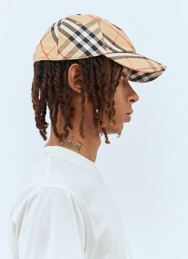 Burberry チェックベースボールキャップ ベージュ bur0157028