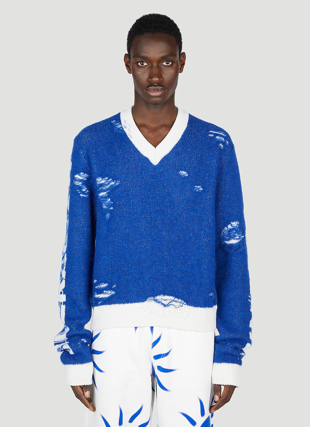 V neck distressed sweater new arrivals