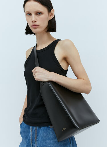 A.P.C. Sac Leather Shoulder Bag Black apc0253015