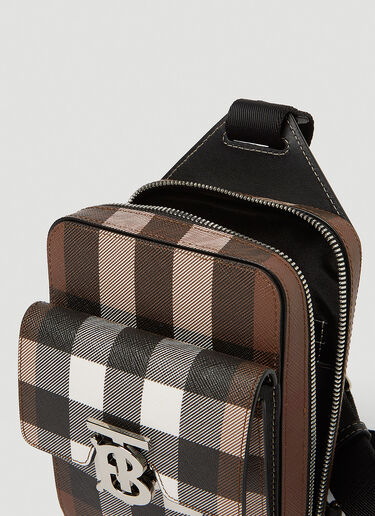 Burberry TBプレート クロスボディバッグ ブラウン bur0148034