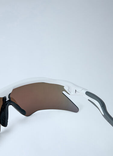 LN-CC® - Oakley: Radar® EV Heater Sunglasses - White Oakley Radar® EV Heater Sunglasses White lxo0366025