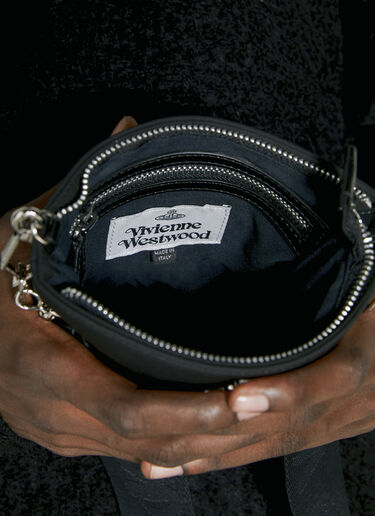 スクワイア スクエア クロスボディバッグ Vivienne Westwood スクワイア スクエア クロスボディバッグ ブラック vvw0153018