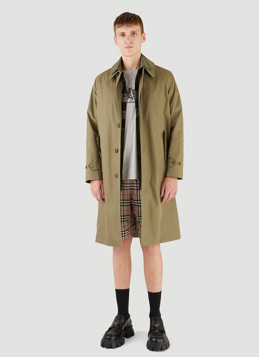 Burberry Debson Check Shorts in Beige LN CC