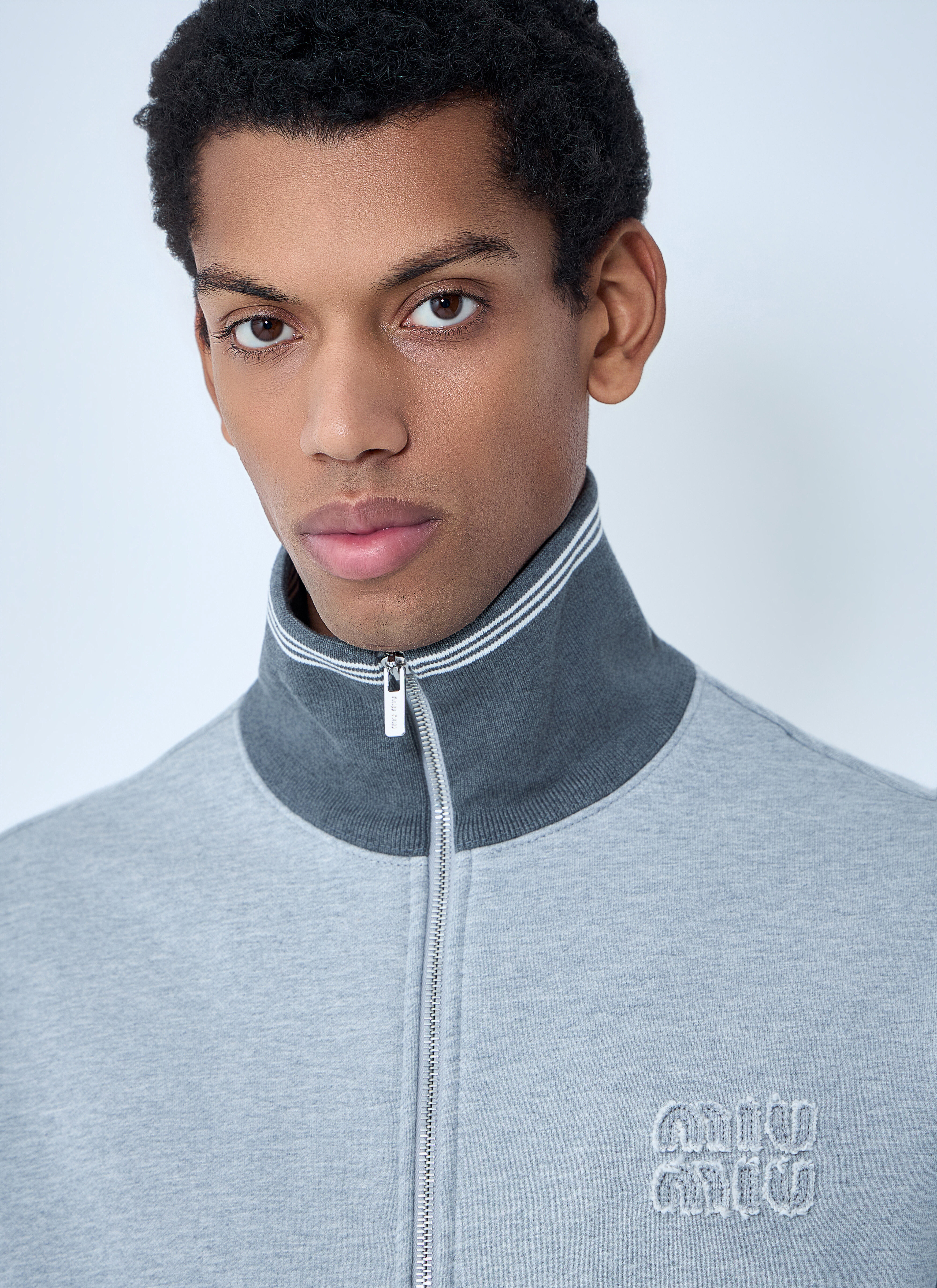 Miu Miu Men's' Logo Motif Zip-Up Sweatershirt in Grey | LN-CC®