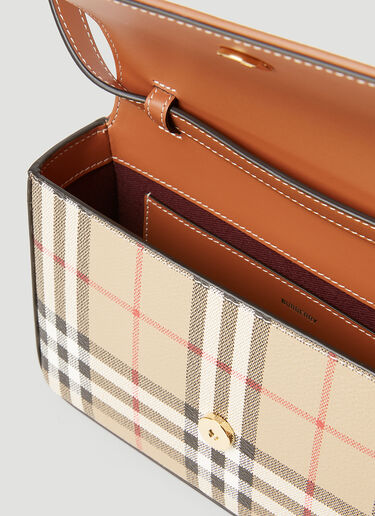 Burberry Hampshire Shoulder Bag Beige bur0253060
