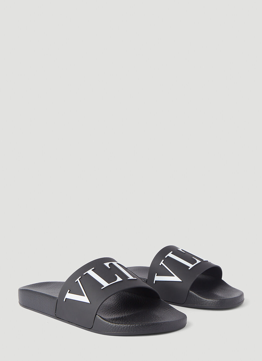 Valentino VLTN Slides in Black LN CC