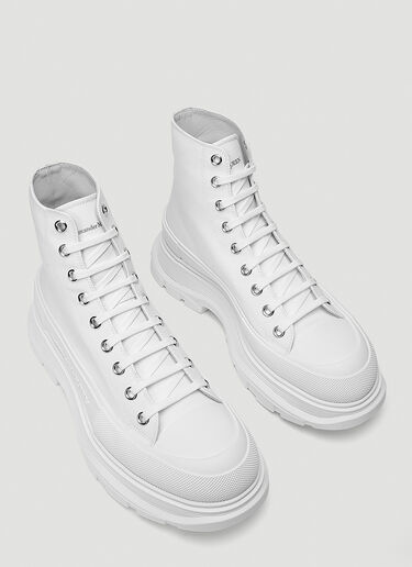 Alexander McQueen Tread Slick Boots White amq0144011