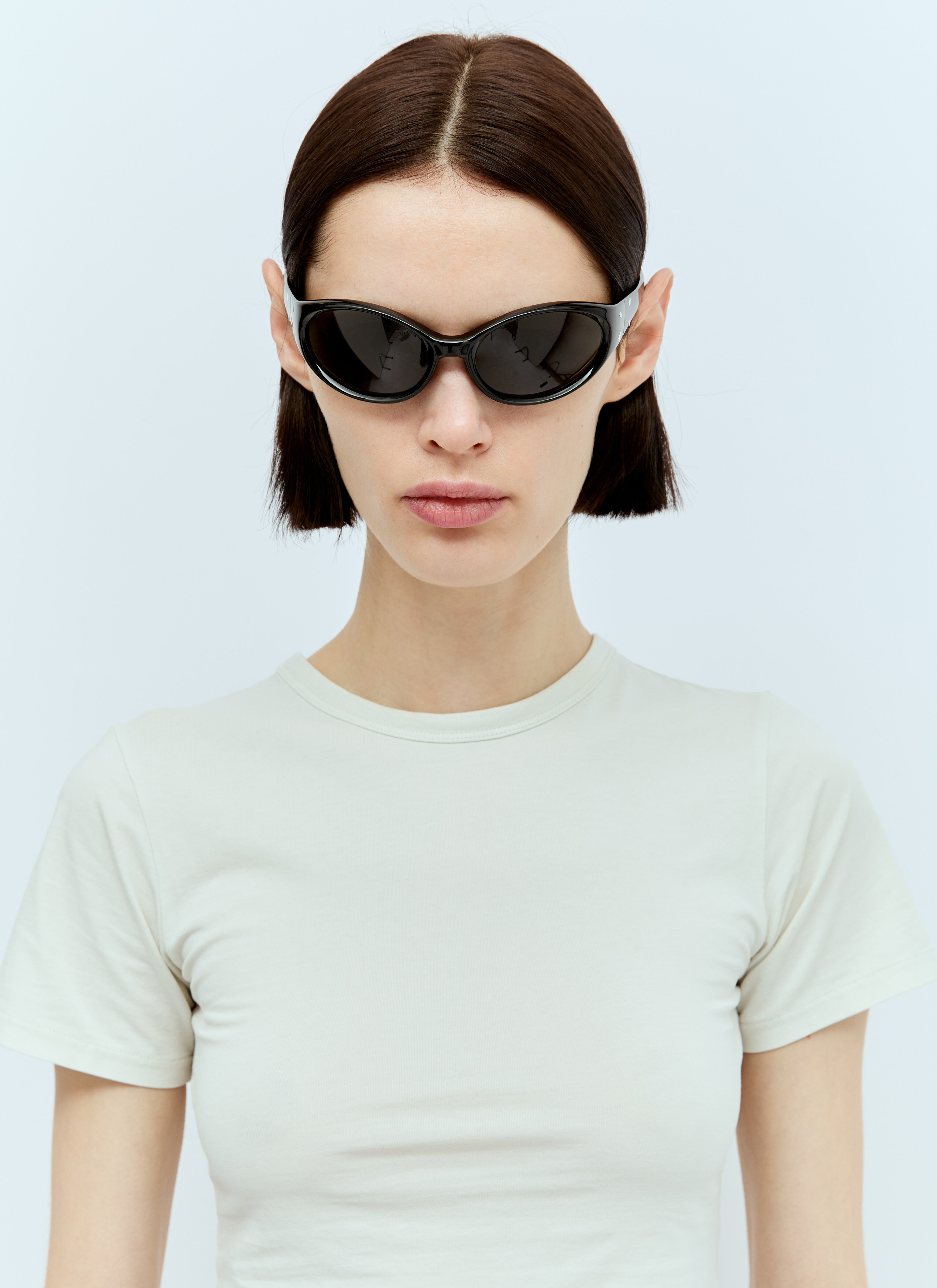 Gentle Monster Women's' x Maison Margiela MM104 01 Sunglasses in Black |  LN-CC®