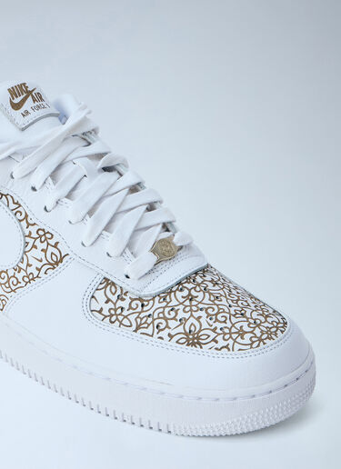 LN-CC® - Nike: Air Force 1 '07 LV8 Sneakers - White Nike Air Force 1 '07 LV8 Sneakers White nik0165120