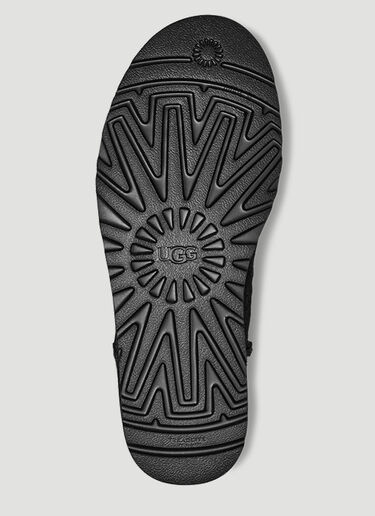 クラシック ショートブーツ UGG x Children of the Discordance クラシック ショートブーツ ブラック ugc0151001