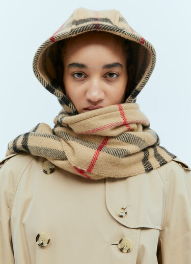 Check Wool Cashmere Hooded Scarf Burberry Check Wool Cashmere Hooded Scarf Beige bur0354001
