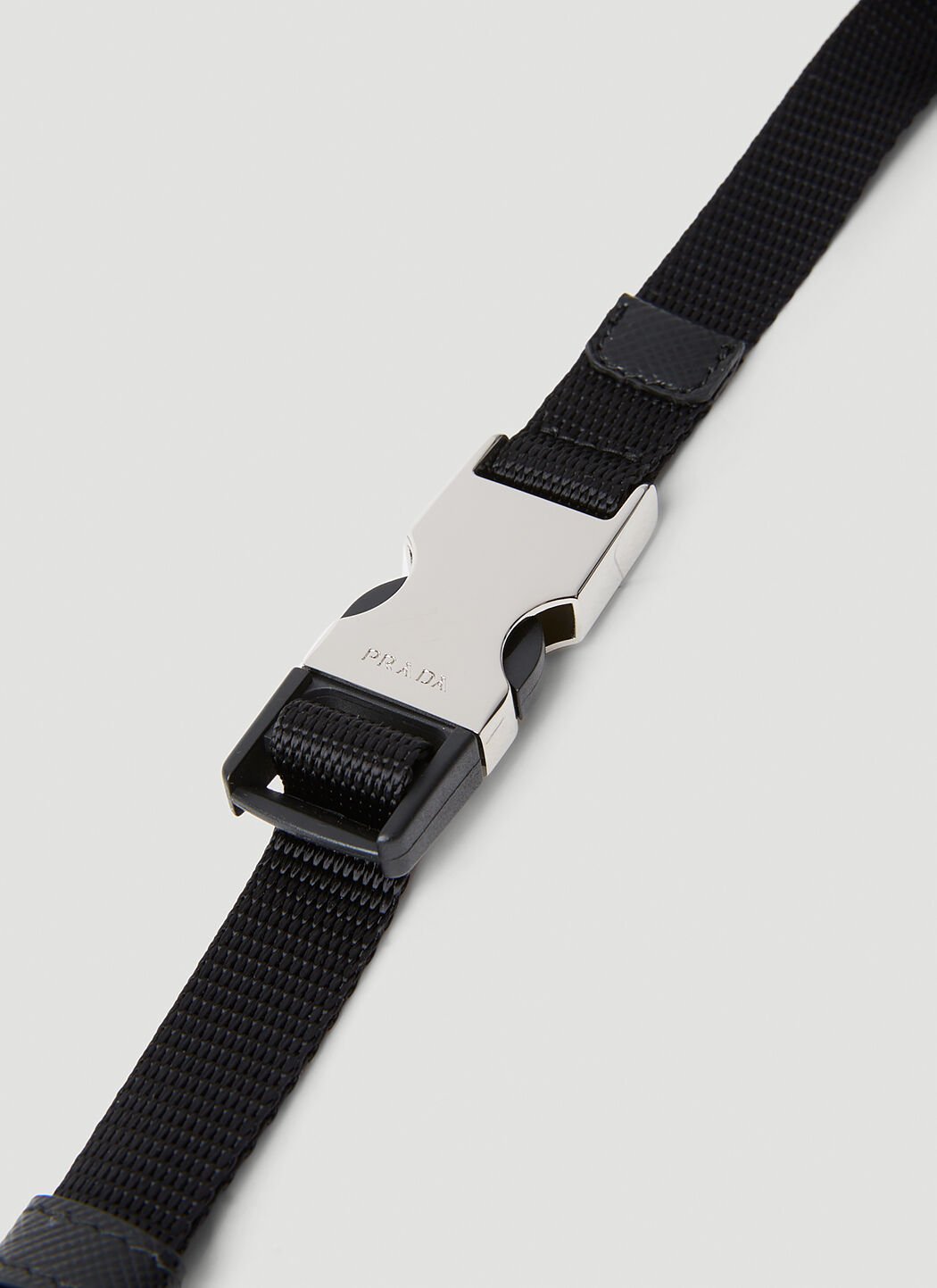 Prada Re Nylon Phone Harness in Black fur Damen LN CC