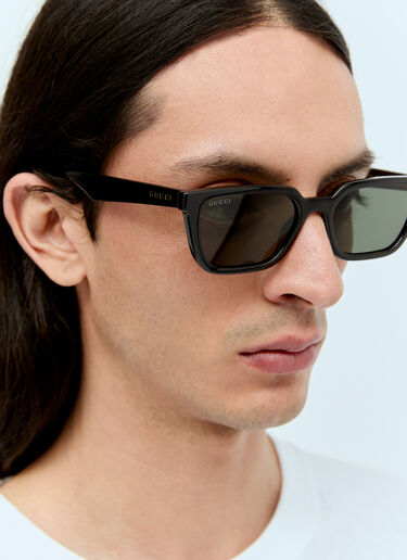 Gucci Rectangular Frame Sunglasses Black gus0156002