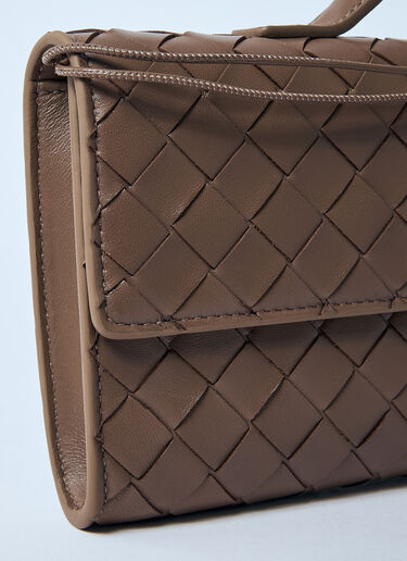 Bottega Veneta Long Andiamo Clutch Brown bov0259067
