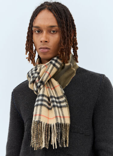 Burberry 格纹羊绒围巾 米色 bur0157036