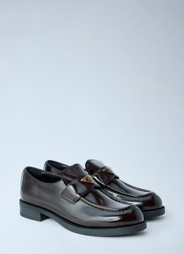 LN-CC® - Prada: Leather Loafers with Logo Plaque - Brown Prada Leather Loafers with Logo Plaque Brown pra0265016