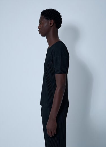 Homme Plissé Issey Miyake Pleated T-Shirt Black hmp0161017