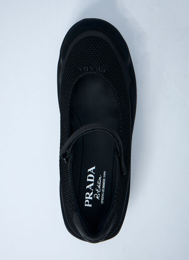 Prada Logo Motif Shoes Black pra0260028