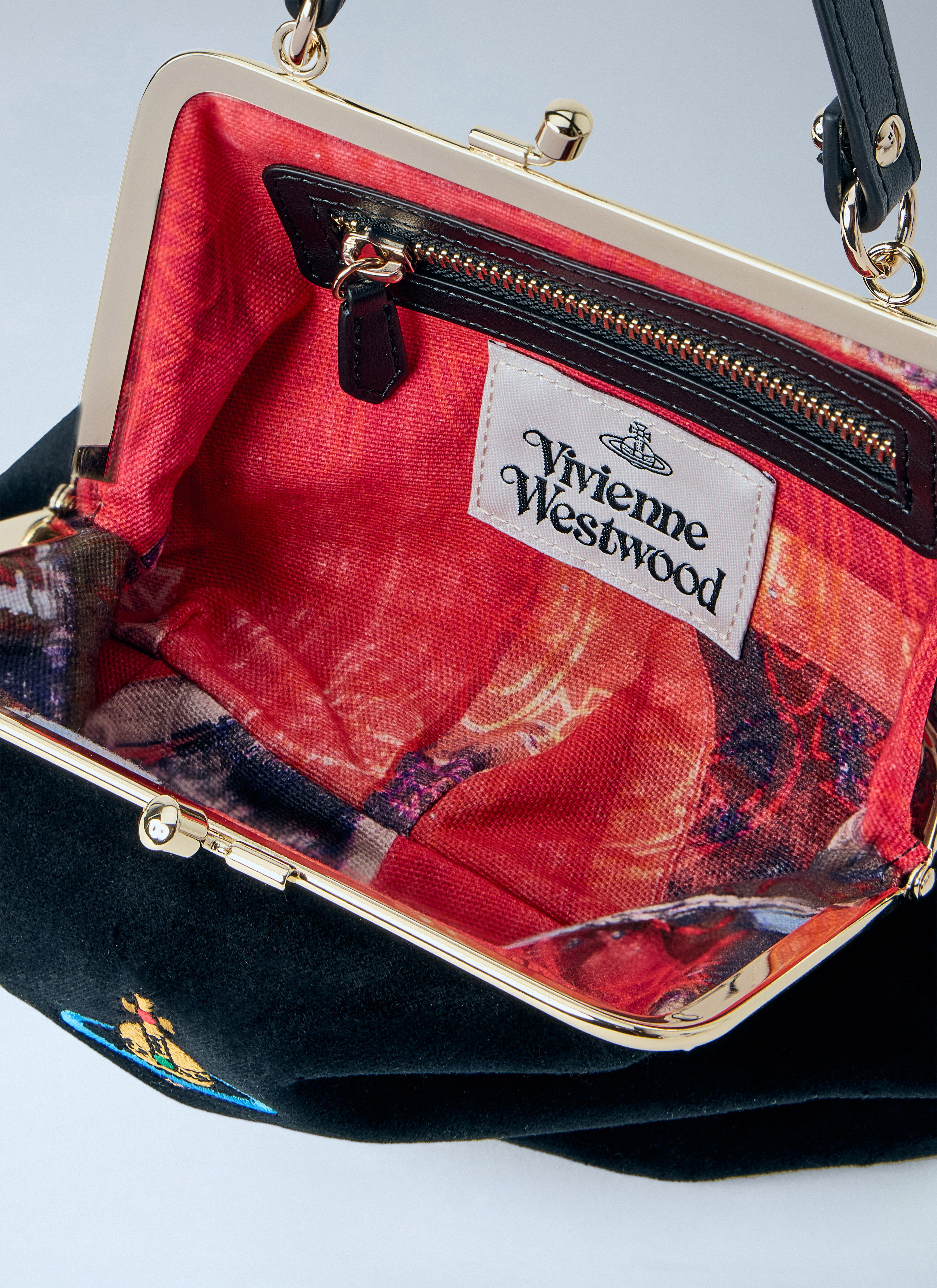 Vivienne Westwood Women's' Granny Frame Purse in Black | LN-CC®